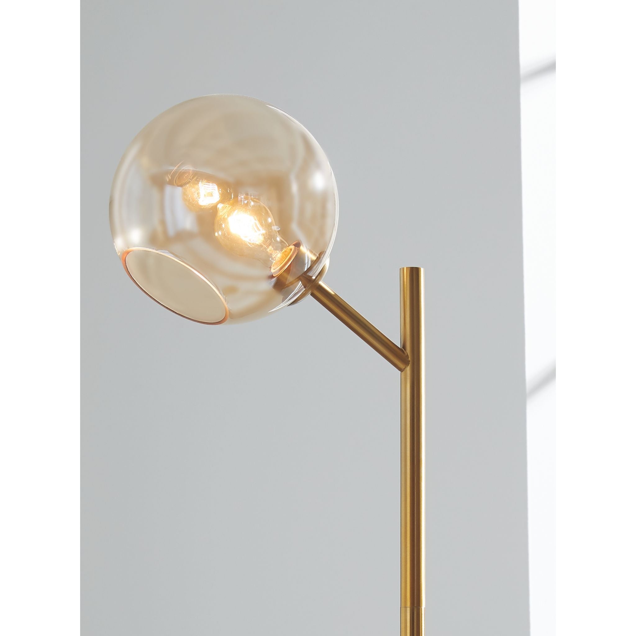 Abanson Floor Lamp - Image 3